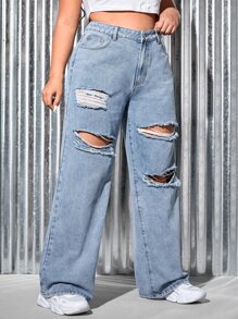 SHEIN EZwear Plus Ripped Straight Leg Jeans - Light Wash - View 4