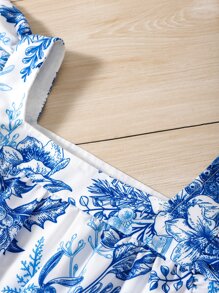 SHEIN Vestido de verano con estampado floral azul y blanco, escote cuadrado y mangas con volantes para niña joven - Azul y blanco - Ver 5