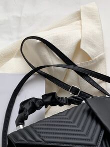 Chevron Detail Ruched Top Handle Flap Square Bag With Coin Purse - Black - View 6