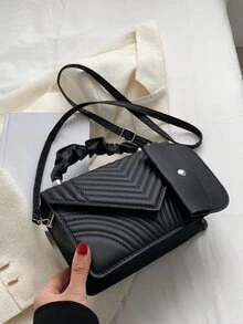 Chevron Detail Ruched Top Handle Flap Square Bag With Coin Purse - Black - View 8