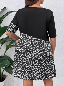 SHEIN LUNE Plus Ditsy Floral Print Button Side Dress - Black and White - View 2