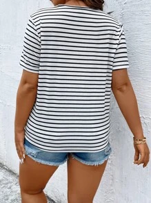 SHEIN LUNE Plus Striped Guipure Lace Panel Tee Graphic Tees Women Tops - White - View 2