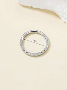 1入組不銹鋼雕刻花鼻環適合女士