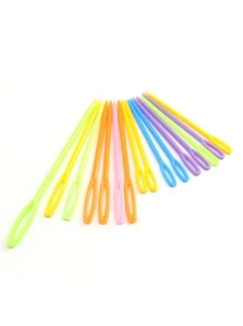 12 piezas Aguja de coser de color al azar de plástico - Multicolor - Ver 3