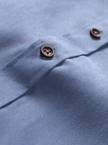 Manfinity Mode 男士纯色纽扣衬衫，男士蓝色正装衬衫，灰蓝色男士衬衫，男士优雅衬衫，秋季长袖上衣 - 霧霾藍 - 查看 4