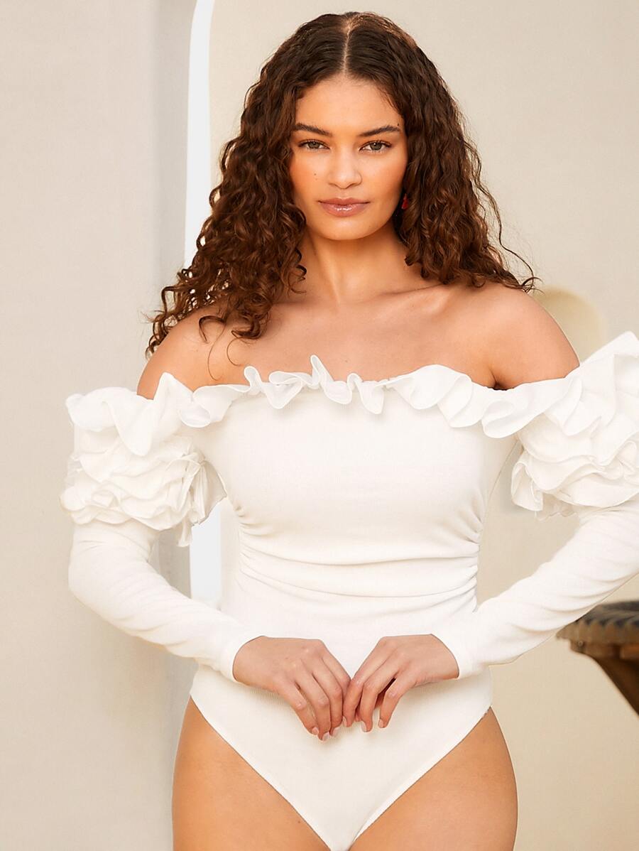 SHEIN VCAY 一字肩荷葉邊褶邊連體衣 - 白色 - 查看 1