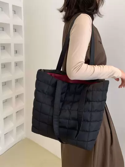 超轻大容量绗缝手提包容量大、重量轻、便携，适合少女、女大学生，非常适合返校、大学、初中、高中