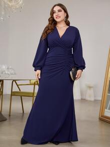Plus Surplice Neck Lantern Sleeve Ruched Mermaid Hem Bridesmaid Dress - Navy Blue - View 1