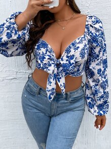 SHEIN Clasi Plus Floral Print Knot Front Crop Top - Blue and White - View 3