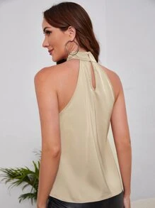 SHEIN Privé Keyhole Back Halter Top