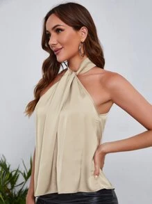 SHEIN Privé Keyhole Back Halter Top