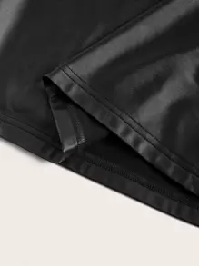 SHEIN Privé 大碼高衩PU皮革吊帶洋裝 - 黑色 - 查看 4