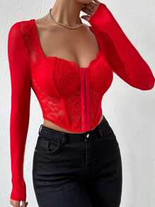 Zolique 不对称下摆短款紧身胸衣蕾丝上衣，适合新年节日派对服装 - 紅色 - 查看 3