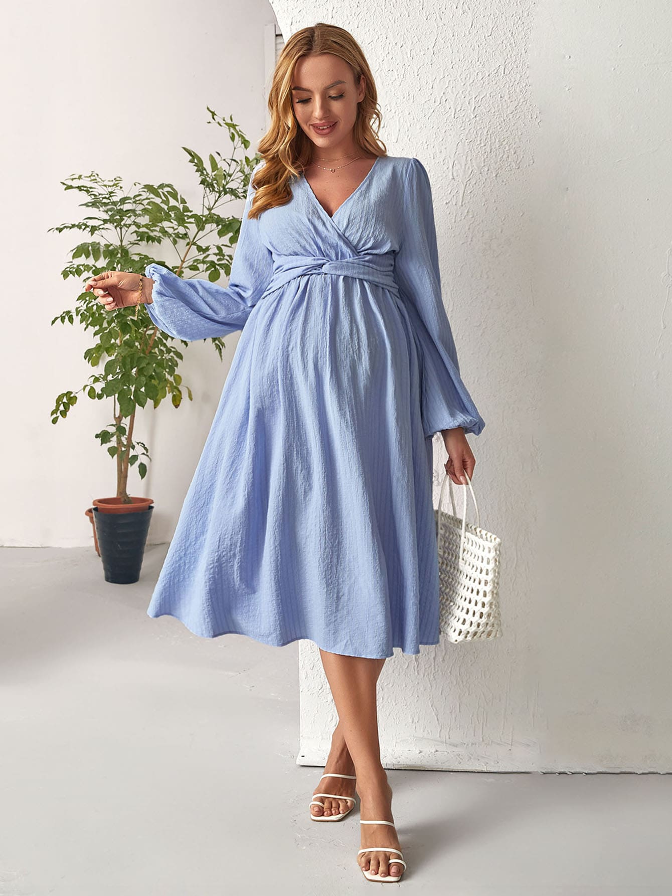 SHEIN 孕婦交疊領燈籠袖扭結腰連衣裙 - 藍色 - 查看 1