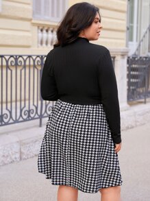SHEIN Unity 大碼千鳥格印花腰帶拼接洋裝 - 黑與白 - 查看 2
