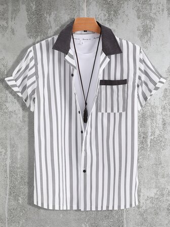 قميص طباعة مخطط جيب مرقع بدون تي شيرت للرجال