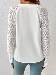 SHEIN Frenchy Blusa con encaje en contraste de manga raglán - Blanco - Ver 2