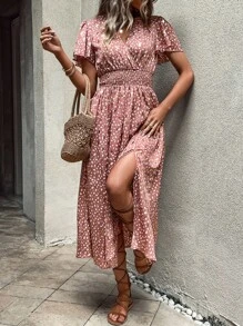 SHEIN VCAY 滿版印花腰部打褶蝴蝶袖高衩連衣裙