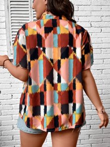 SHEIN LUNE Plus Allover Print Notched Neckline Petal Sleeve Blouse - Multicolor - View 2