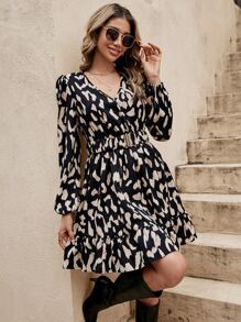 SHEIN Frenchy Allover Print Lantern Sleeve Ruffle Hem Belted Dress Winter Black Black Casual - Black - View 4