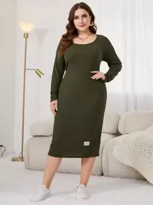 Mulvari Vestido con diseño de parche de letra tejido de canalé - Verde militar - Ver 3