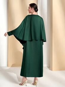 Al Najma Solid Batwing Sleeve Abaya - Dark Green - View 2