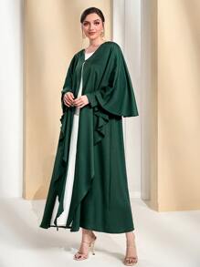 Al Najma Solid Batwing Sleeve Abaya - Dark Green - View 4