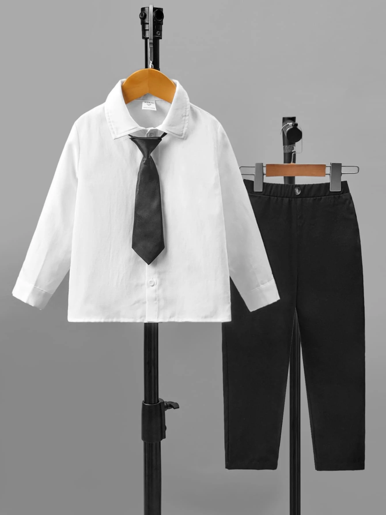 Niñito Camisa unicolor con pantalones & con cordón - Blanco y Negro - Ver 1