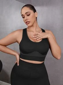 Plus Striped Print Sports Bra - Black - View 4