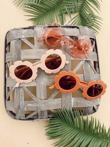 1pc Plastic Party Favor Eyeglasses Decoration, Fashion Sunflower Shaped Random Color Party Glasses For Photo Prop Beach Accessories For Women Glasses Shades Basics Fall Winter Women Outfits Clothes Business Casual Gifts For Summer Beach Vacation, Outdoor, Travel - Multicolor - View 4