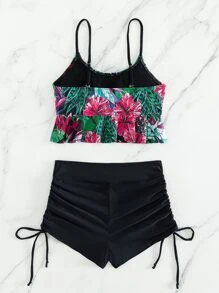 SHEIN Swim Conjunto de tankini con estampado tropical, top de tirante con dobladillo con volantes y pantalones cortos laterales con cordón en la cintura superpuesta, traje de baño de 2 piezas - Multicolor - Ver 2