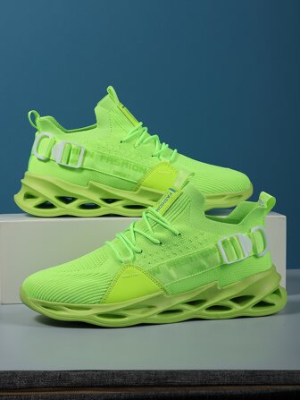 Gränsöverskridande överdimensionerade löparskor för män, trendig design med sulor i bladstil