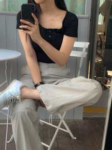 DAZY Chất rắn Nút phía trước Áo phông Crop - màu đen - Xem 5