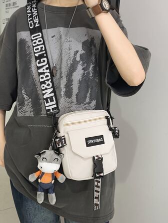 迷你字母貼花裝飾方形包帶袋飾書包適合畢業生、青少年女孩、新生、大二、初中和高中學生、大學和高中，非常適合戶外、旅行和返校