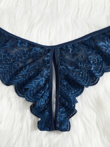 Plus Floral Lace Scallop Trim Lingerie Set - Navy Blue - View 4