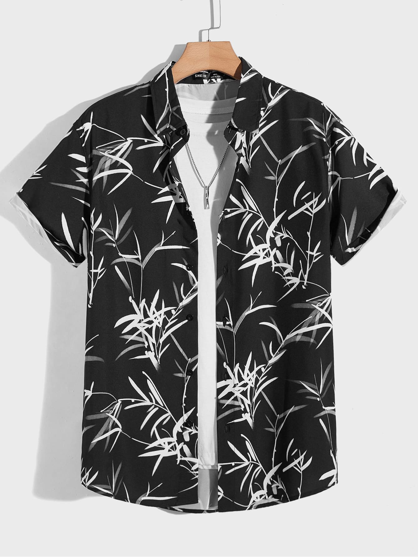 Manfinity Men Plant Print Shirt Without Tee - Black and White - View 1