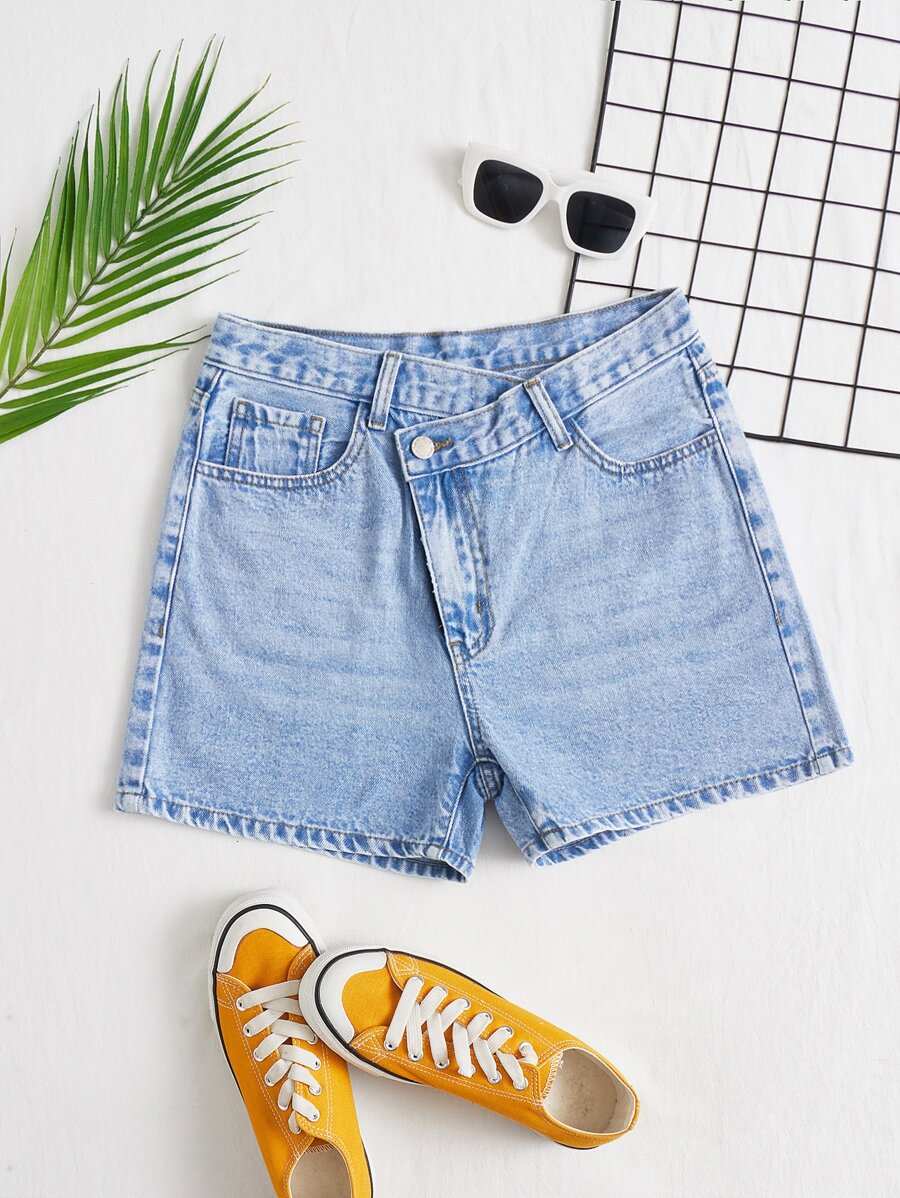 SHEIN EZwear 素色階梯式腰直筒牛仔短褲 - 淺色水洗藍 - 查看 1
