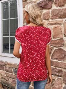 SHEIN LUNE Heart Print Lace Trim Petal Sleeve Tee Graphic Tees Women Tops - Burgundy - View 2