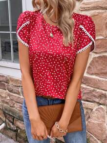 SHEIN LUNE Heart Print Lace Trim Petal Sleeve Tee Graphic Tees Women Tops - Burgundy - View 4