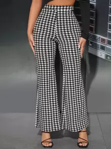 SHEIN PETITE Houndstooth Print Flare Leg Trousers - Black and White - View 1