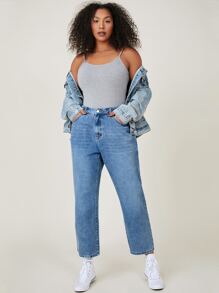 SHEIN Essnce Plus High Waist Mom Fit Jeans - Light Wash - View 2