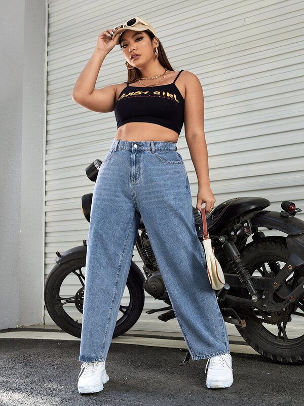 SHEIN EZwear Plus Slant Pocket Straight Leg Jeans