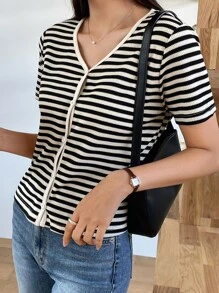 DAZY Camiseta De Rayas Con Botones En La Parte Delantera - Negro - Ver 3