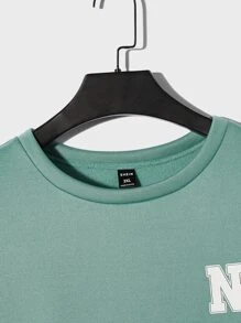 Manfinity Men Plus Letter Graphic Sweatshirt - Mint Green - View 3
