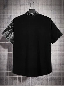 Manfinity VCAY Men Plus Paisley Print Shirt - Black and White - View 2