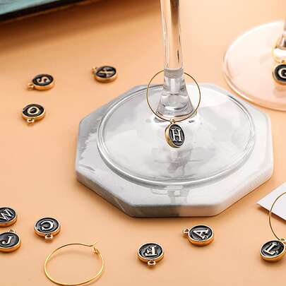 Bộ 26 chiếc bút đánh dấu ly bằng hợp kim đồng, có chữ cái trang trí, thích hợp cho tiệc tùng, đám cưới, sinh nhật và trang trí nhà cửa.