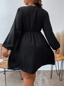 Juhart 加大码瑞士圆点斜领灯笼袖连衣裙灯笼袖连衣裙黑色加大码连衣裙 - 黑色 - 查看 2