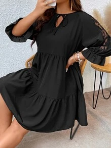 SHEIN LUNE Plus Contrast Lace Flounce Sleeve Ruffle Hem Tie Neck Smock Dress - Black - View 1