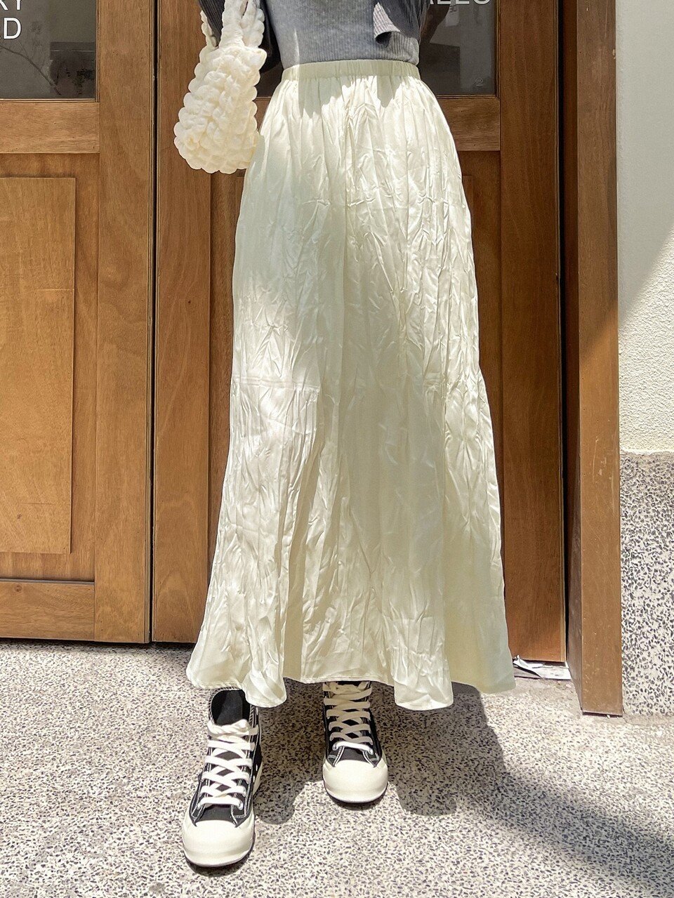 Solid High Waist Wrinkled Skirt
