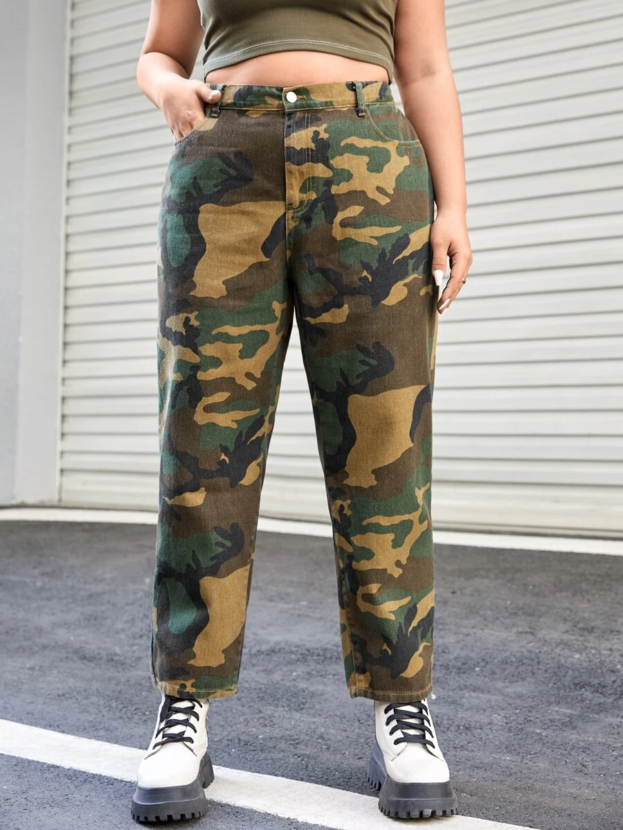 Plus Camo Print Slant Pocket Mom Fit Jeans - Multicolor - View 1